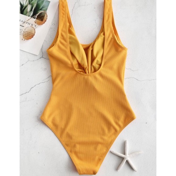 Zaful Yellow Knotted One Piece - M - Picture 2 of 4